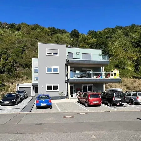 Appartement Am Teufelsloch Mit 2 Schlafzimmern Und 2 Schlafcouchen A 1,4m Altenahr